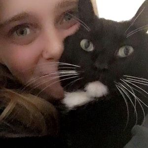 Meet your Posher, Molly